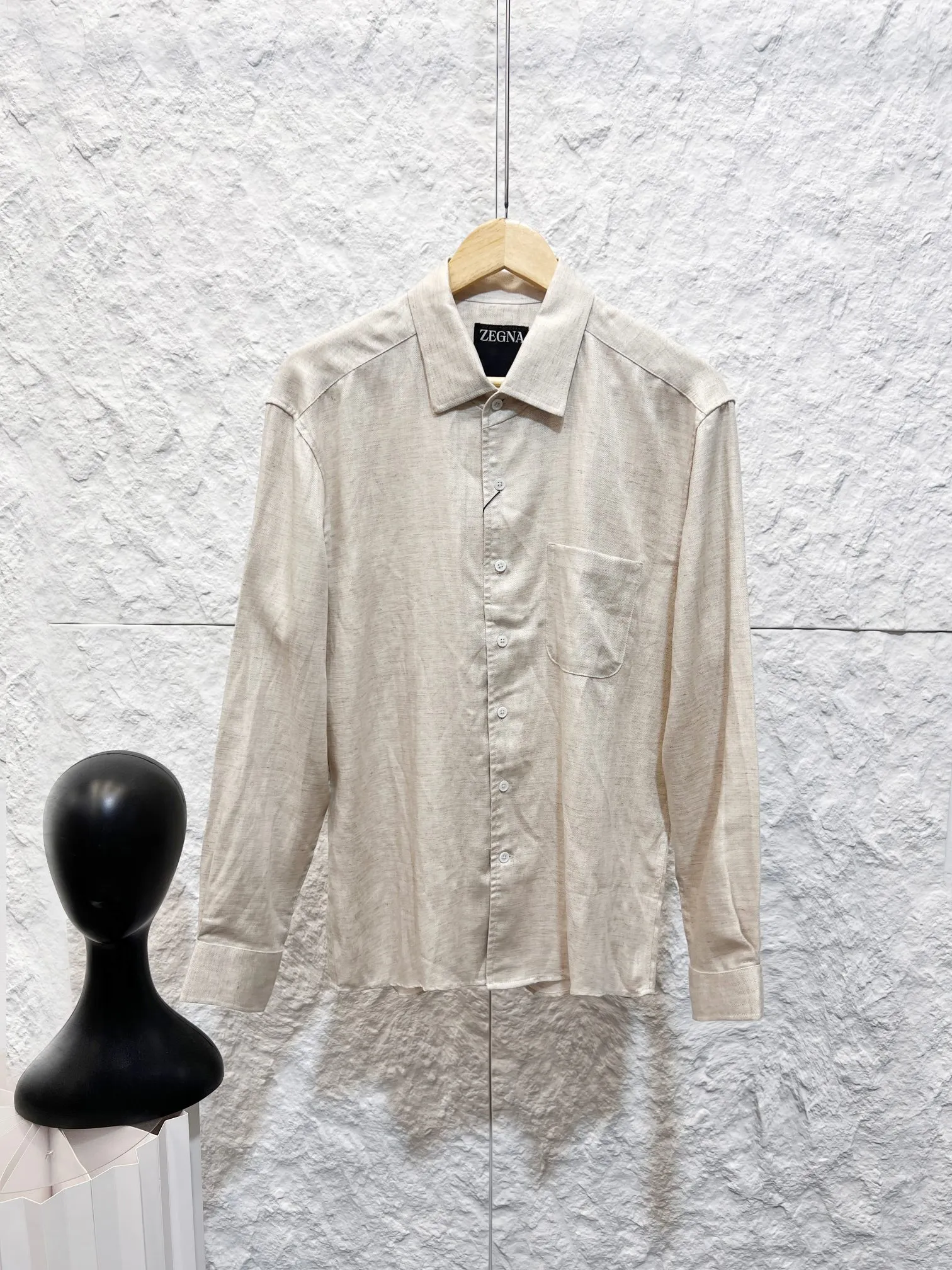 （ZEGNA）（ Classic ） ： + ： ，Breathable ， ， ， ： ， ， 。 （ ） ， ， ， Classic Versatile 。 （ ）， ， ， ， ， ， ， ， 。 ： ， ， ， ， 。 ， ，Premium ， 。 ZEGNA ； Brown White Sizes：M-3XL